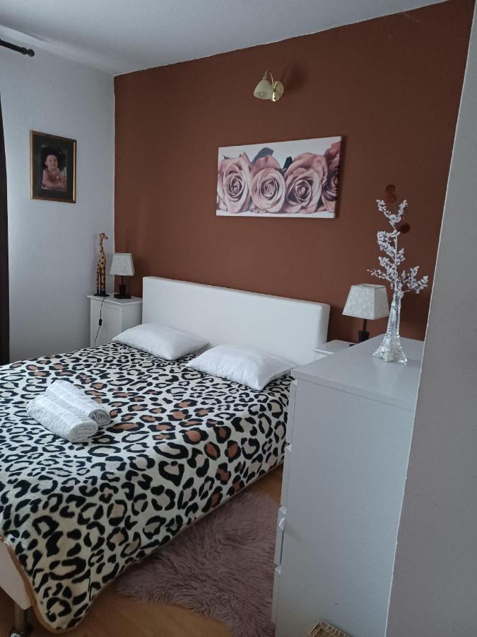 Apartman Marija Bibinje Exterior foto